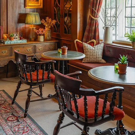 Stone House Hotel 4*