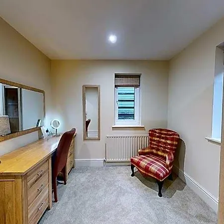 Stone House Hotell 4*