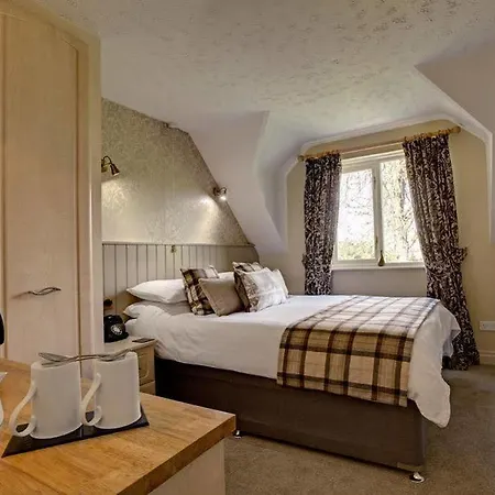 Stone House Hotel 4*