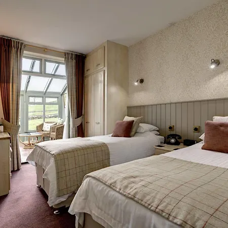 Stone House 4*